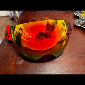 Goggles for winter skiing and snowboarding.